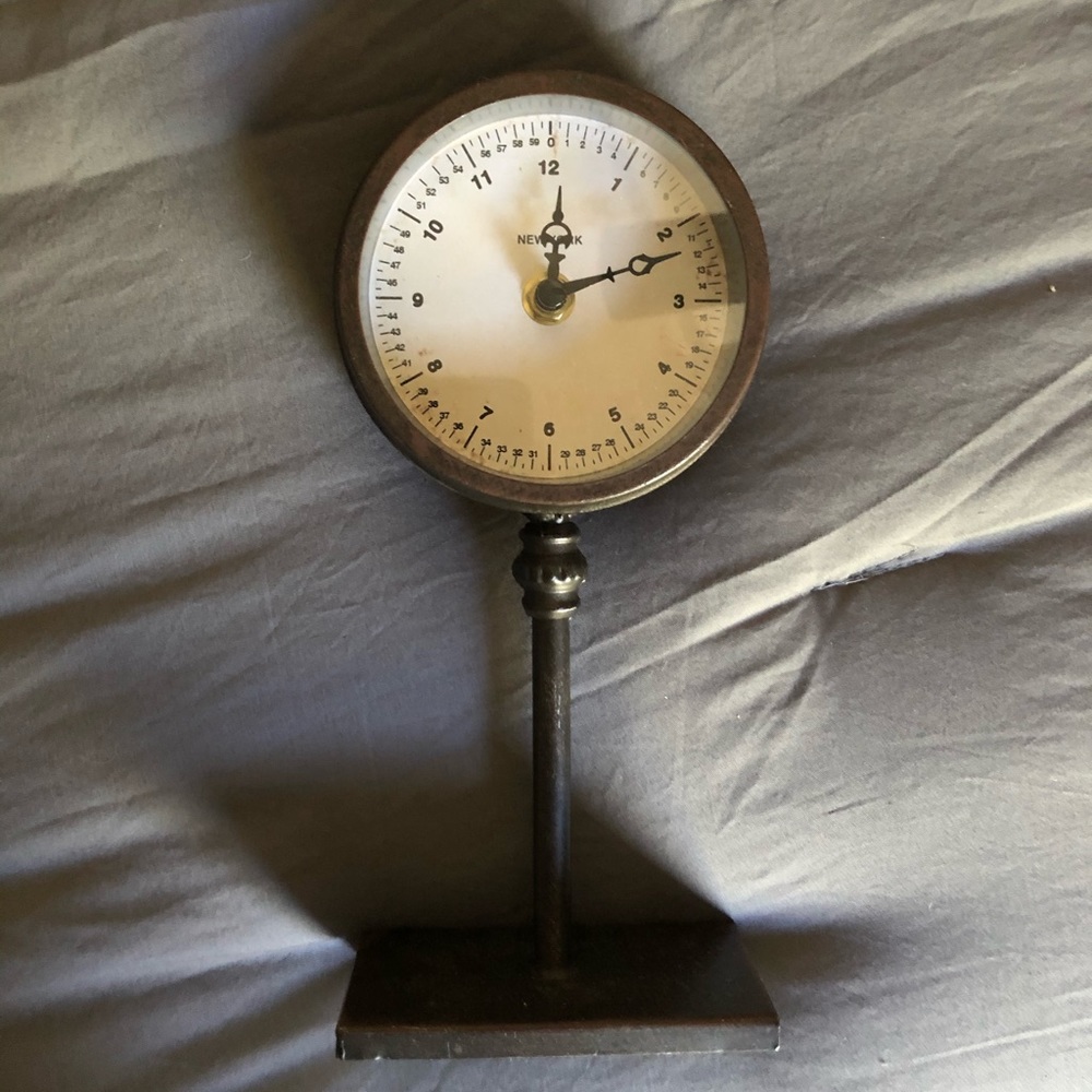 World Market Clock